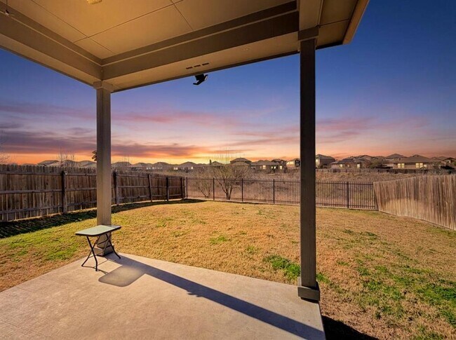 Building Photo - 11812 Offaly Dr