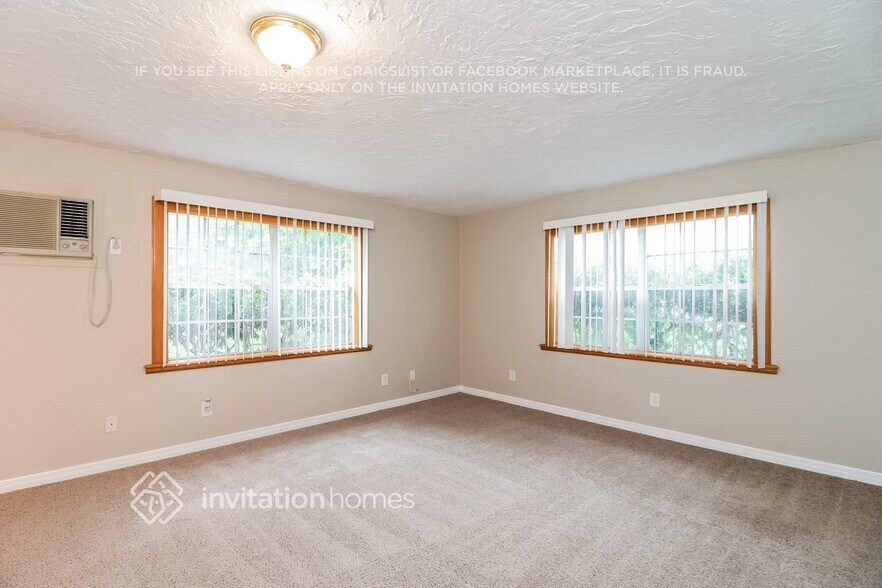 Building Photo - 1007 Ell Way