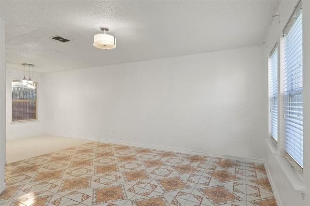 Building Photo - 2444 Chinkapin Way