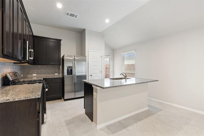 Building Photo - 148 Living Reef Dr