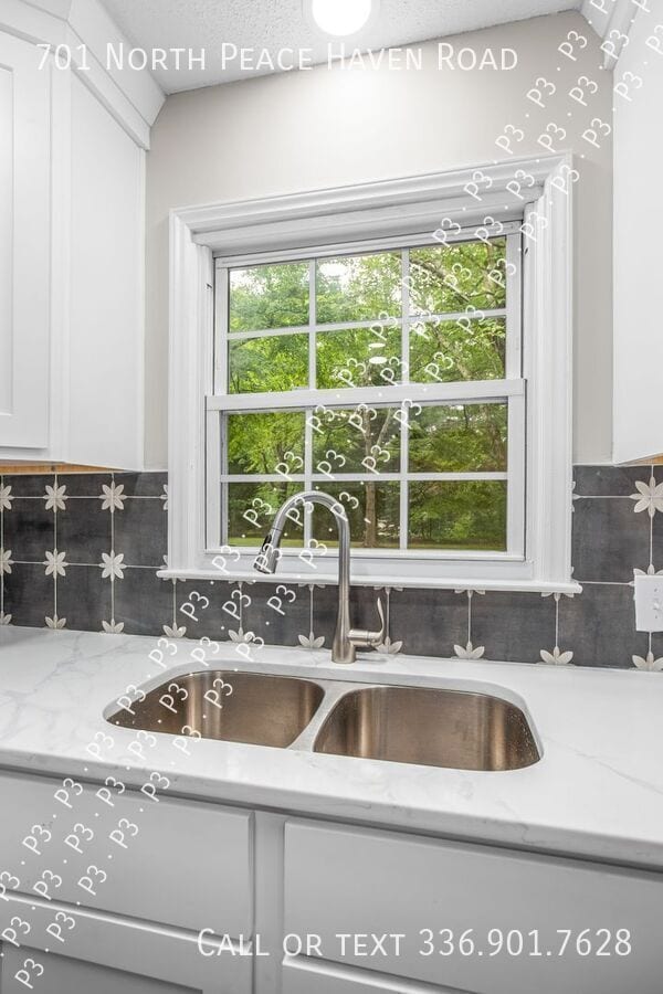 Building Photo - Mt Tabor Home - Lisa Barker - (734) 231-9495