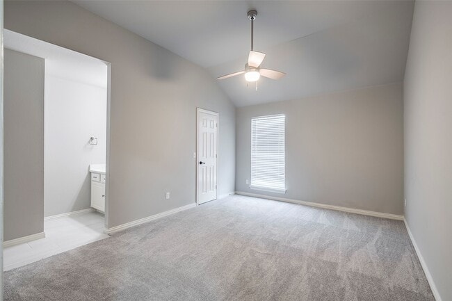 Building Photo - 4524 Burnhill Dr