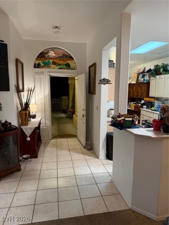 Building Photo - 10527 Mission Lakes Ave