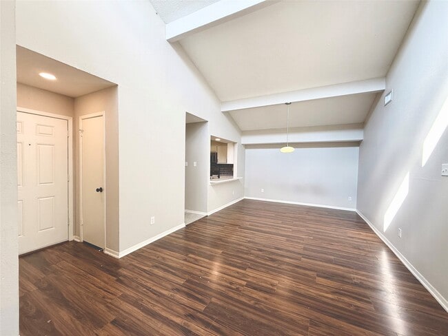 Building Photo - 4223 Amir St