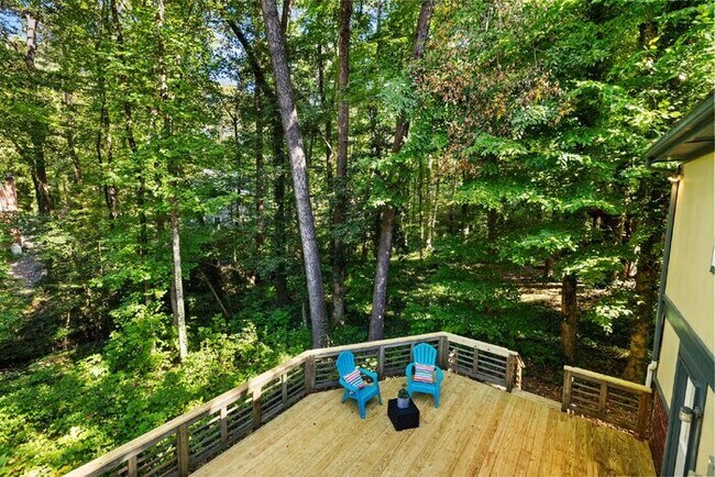 Building Photo - Spacious 5 Bedroom Home in Midlothian - $2,800/mo