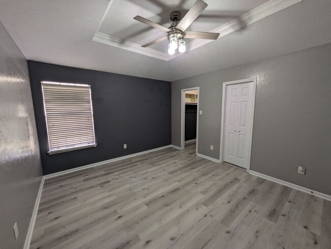 Building Photo - 3570 Briar Creek Dr