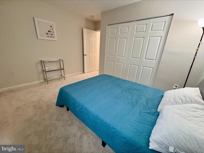 Building Photo - 9 Silverwood Cir
