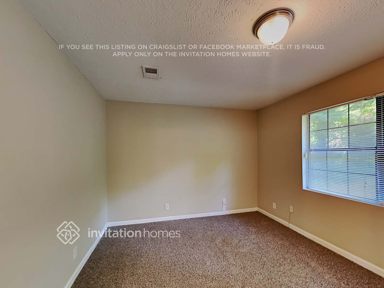 Building Photo - 812 Brighton Dr NW