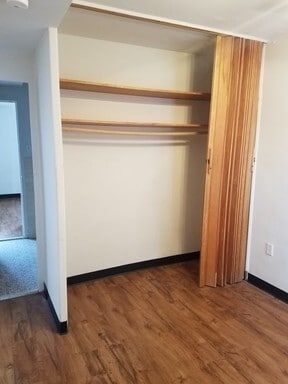 Building Photo - 2BR/1BA Apartment - East Campus - Short Distance to Class! AVAIL 1/1/2026