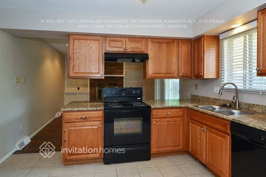 Building Photo - 2137 S Nucla Way