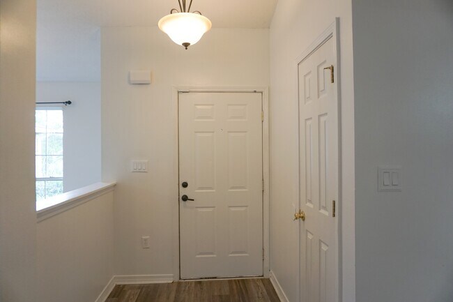 Building Photo - 6333 Havenmist Ln