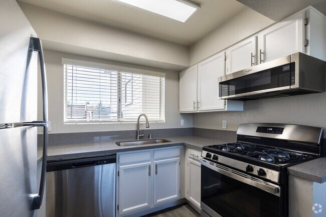 Building Photo - Prescott View Apartments