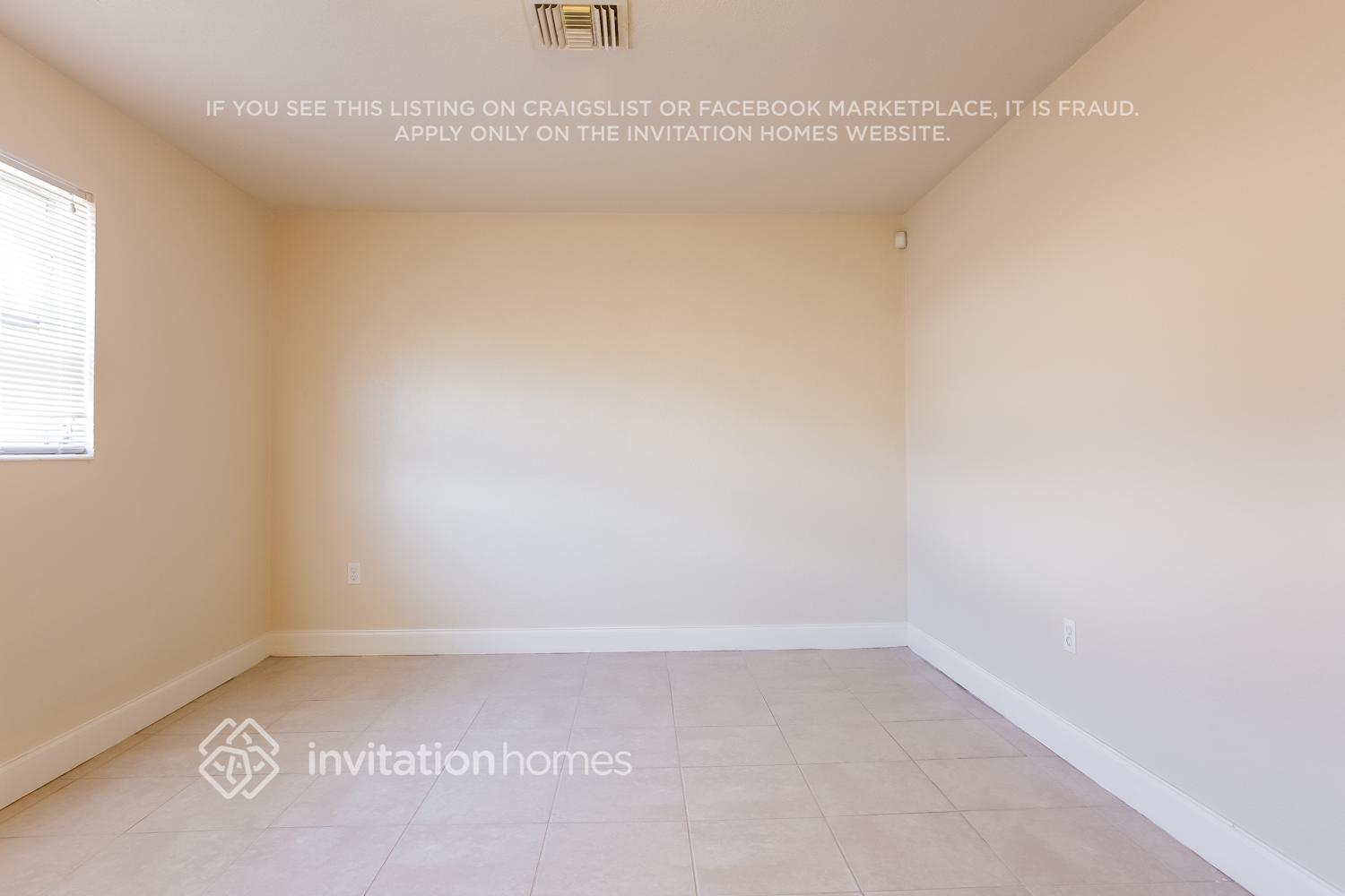 Building Photo - 441 Dionne Dr