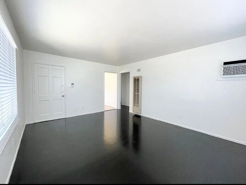 Building Photo - 6380 14th Ave