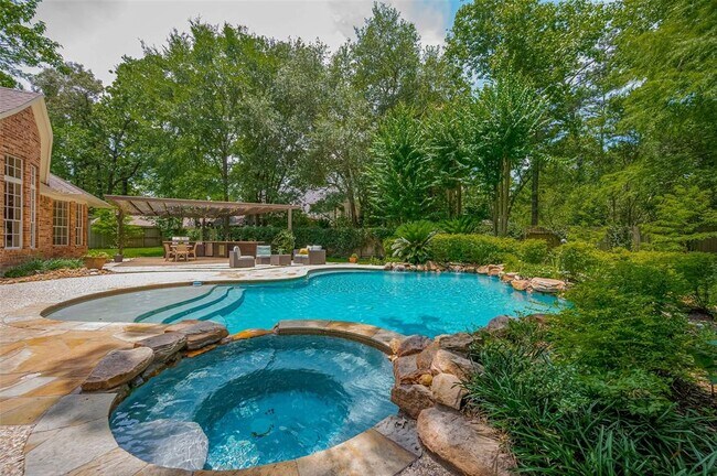 Building Photo - 7 Peaceful Canyon Ct
