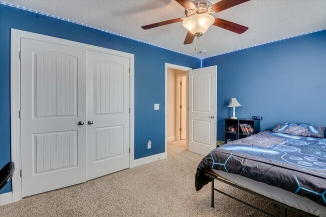 Building Photo - 2507 Kari Ln