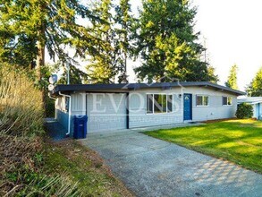 Building Photo - 3BR/1BA House in Federal Way -- Available Soon!
