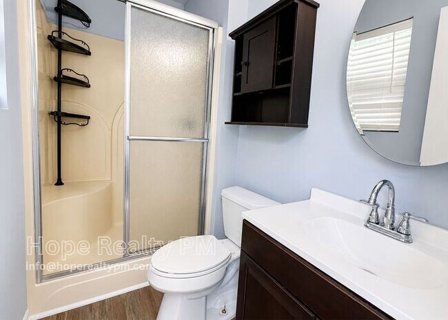 Building Photo - 3511 Silver Oak Ct