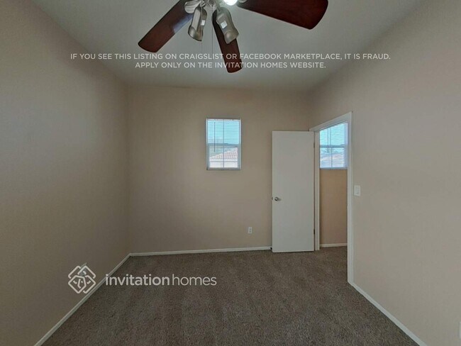 Building Photo - 903 Clear Diamond Ave