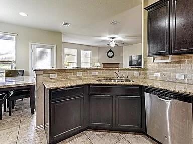 Building Photo - 3517 Elm Grove Dr