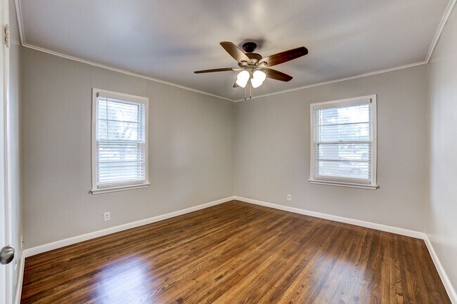 Building Photo - 3 Bed | 1 Bath | Tulsa