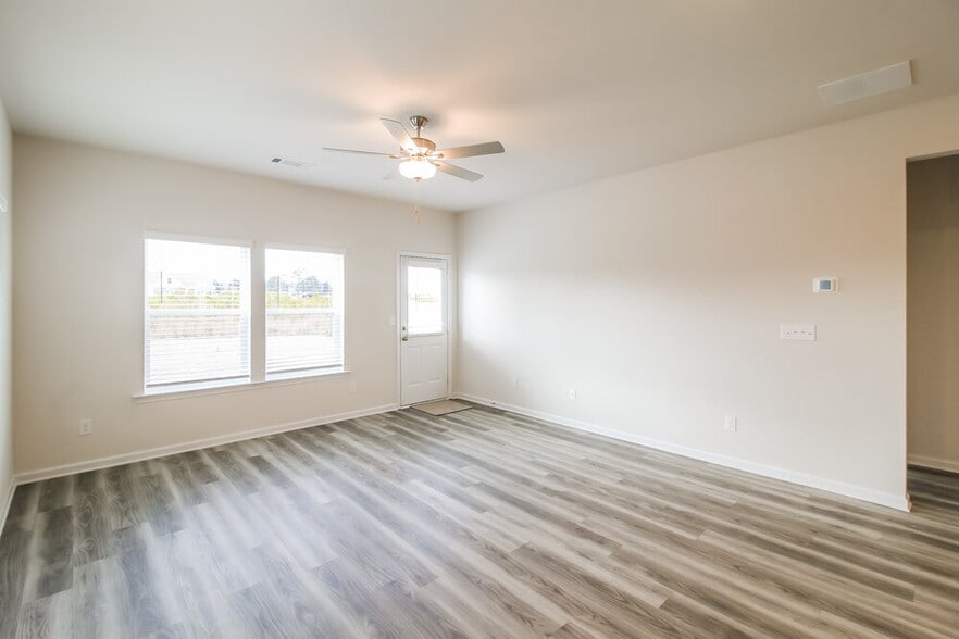 Building Photo - 268 Limestone Cir