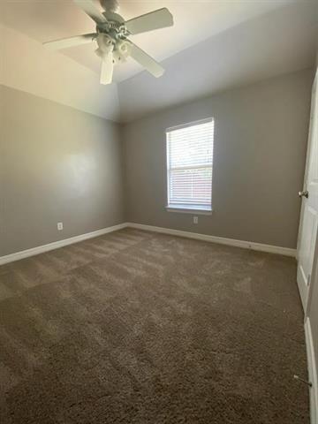 Building Photo - 2021 Fairmount Park Dr