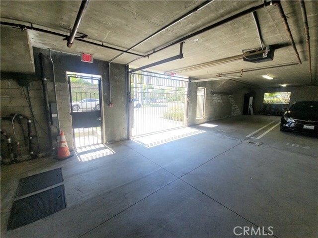 Building Photo - 1488 Rexford Dr