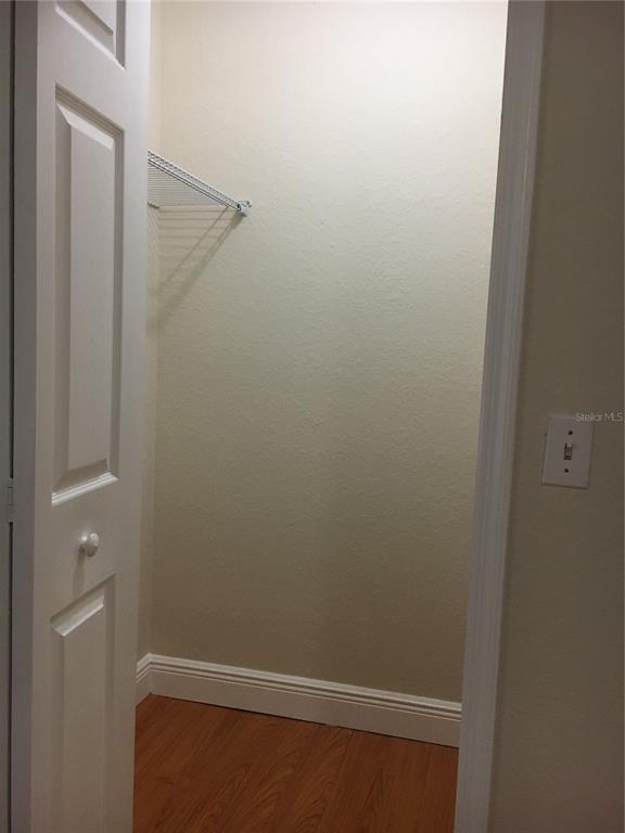 Building Photo - 14025 Fairway Island Dr