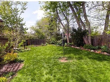 Building Photo - 1872 Del Rosa Ct