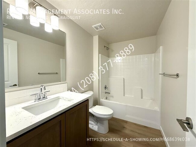 Building Photo - 3799 N Marionberry Ave