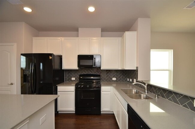 Building Photo - 3210 Harmony Creek Ln