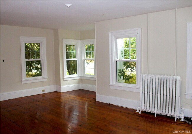 Building Photo - 244 Lippincott Rd
