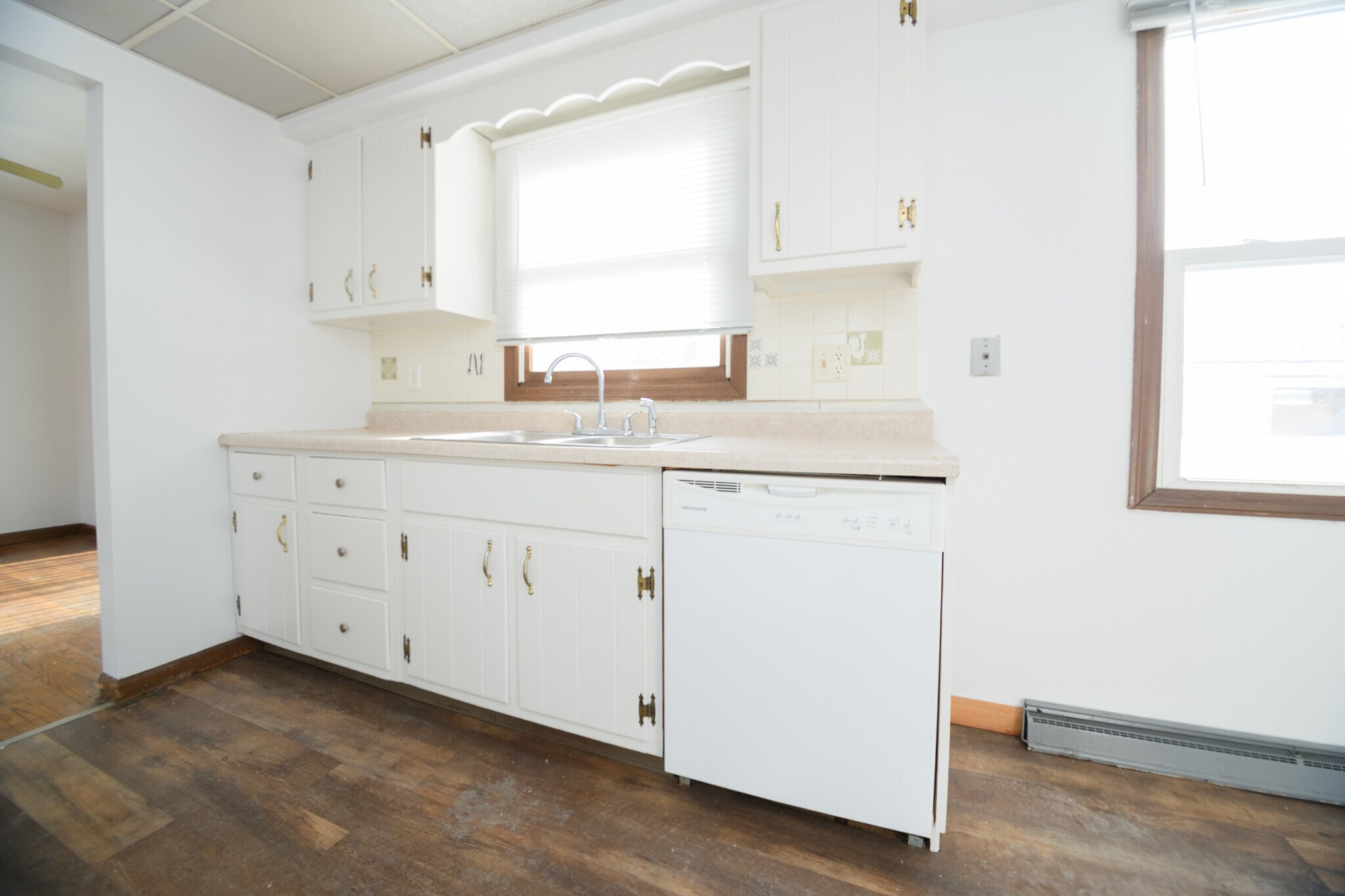 Building Photo - 2403 W 63rd Ave