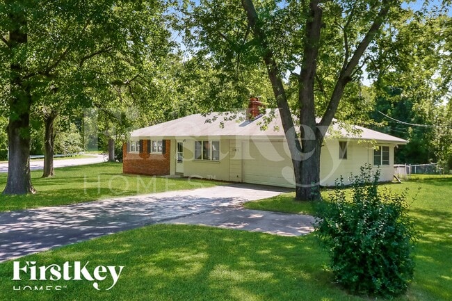 Building Photo - 13420 Old Jamestown Rd