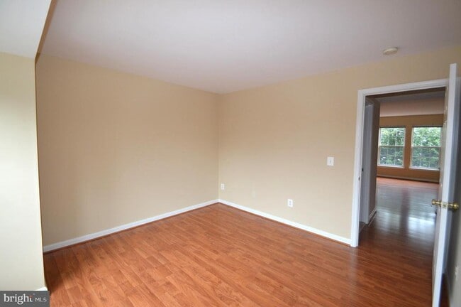 Building Photo - 21081 Pickerelweed Terrace