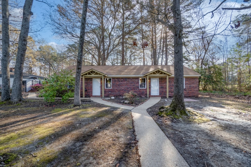 Building Photo - 116 S Budding Ave