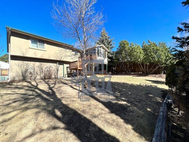 Building Photo - 5419 Alteza Dr