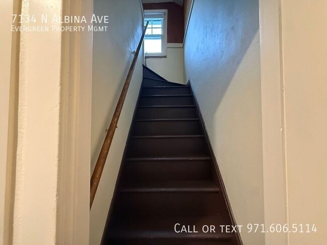 Building Photo - 7134 N Albina Ave