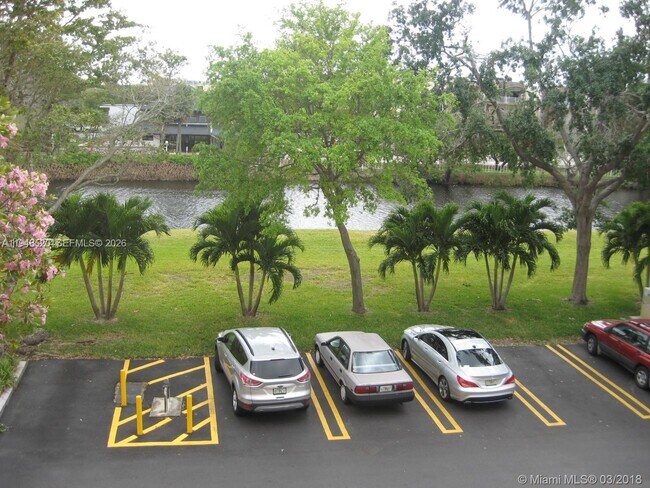 Building Photo - 7740 Camino Real