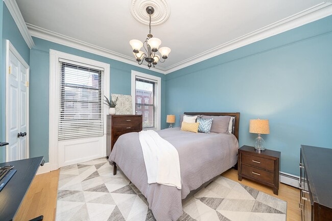 Building Photo - 1009 Willow Ave