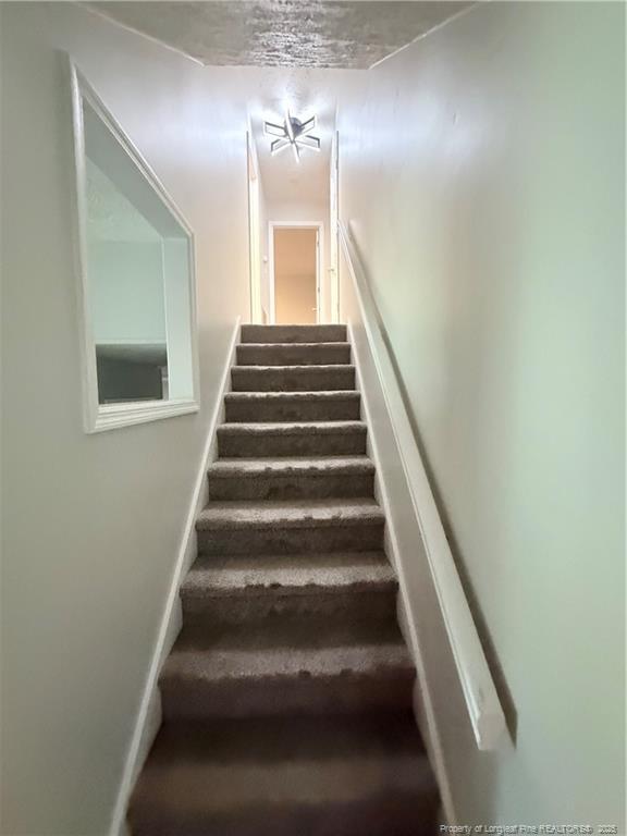 Building Photo - 5670 Blythewood Ln