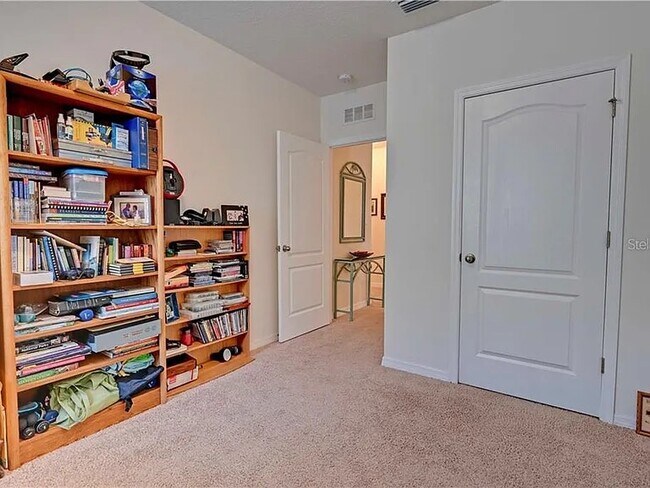 Building Photo - 4411 Lindever Ln