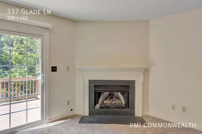 Building Photo - 337 Glade Ln