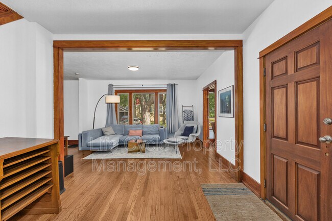 Building Photo - 1355 Bemis St SE