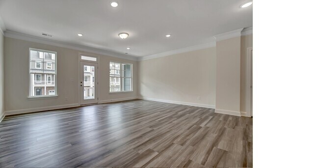 Building Photo - 2310 Creekmere Ln