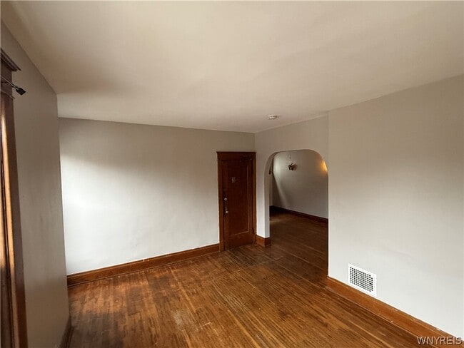 Building Photo - 319 Bryant St