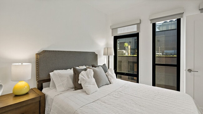 Building Photo - 1924 8th St NW