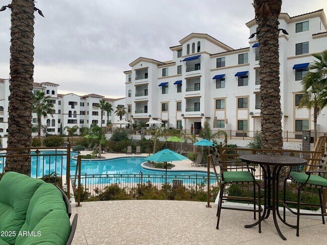 Building Photo - 2511 W Queen Creek Rd