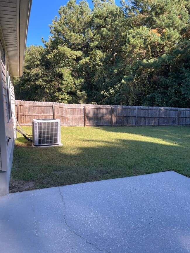 Building Photo - Discover Your Ideal Family Home in Pooler, Georgia!